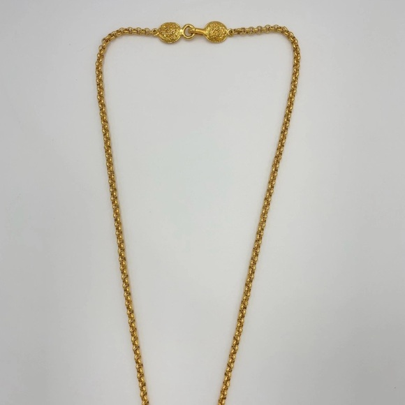 Authentic Chanel Coco Mark Vintage Logo Gold Chain Necklace 84.94g W/Box - Picture 11 of 15